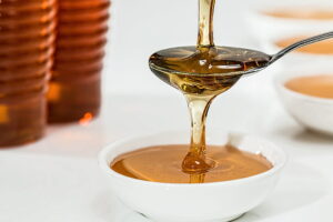 Deciphering the Health Quotient: A Comprehensive Exploration of Honey Versus Sugar