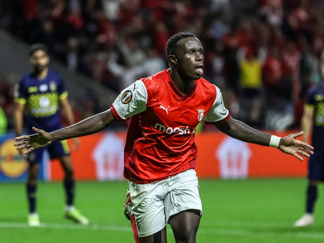 Bruma celebrates scoring for Braga on September 26, 2024