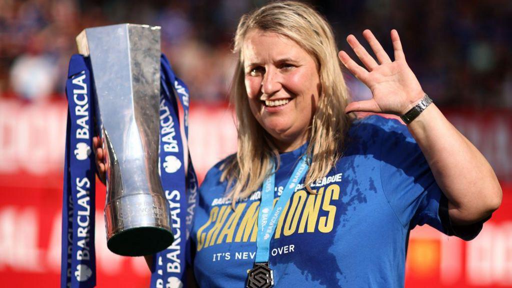 Emma Hayes with the WSL trophy