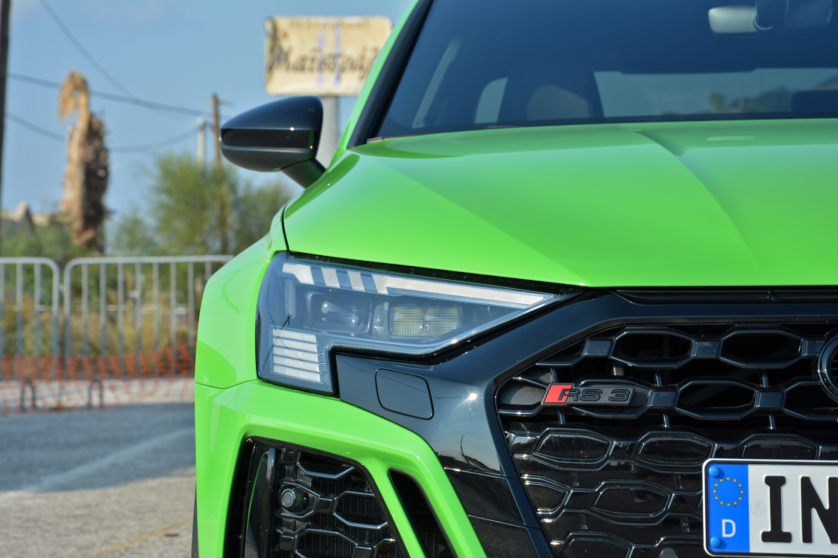 message-editor%2F1635177572615-rg-2022-audi-rs3-12.jpg