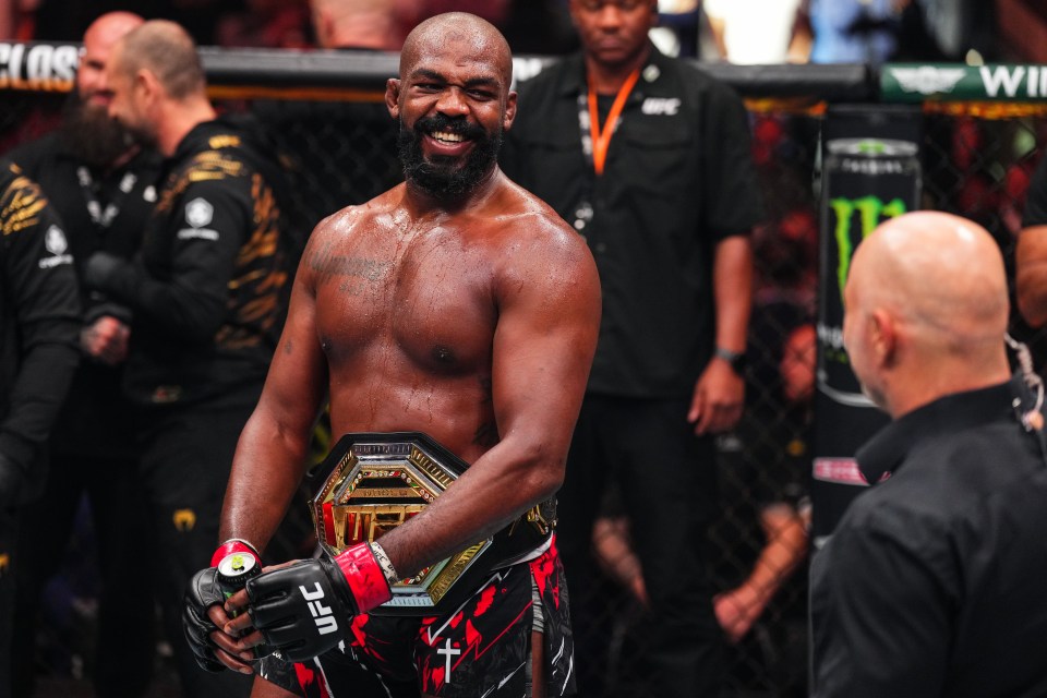 Jon Jones retained his heavyweight title at UFC 309