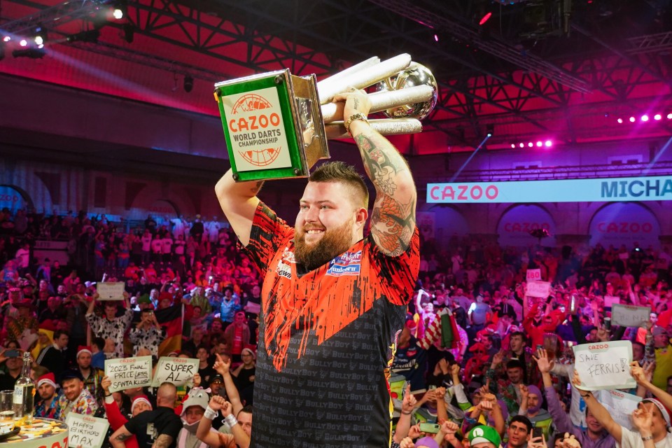 Michael Smith is a previous winner of the PDC World Darts Championship