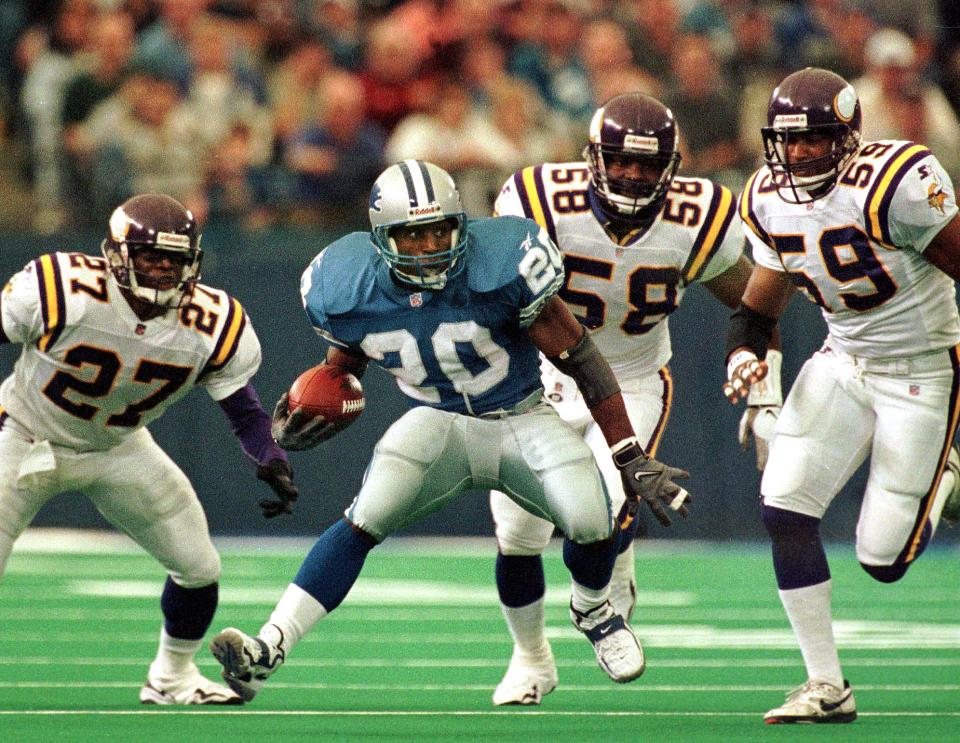 Barry Sanders was the best pure runner in NFL history and exited the sport at his peak