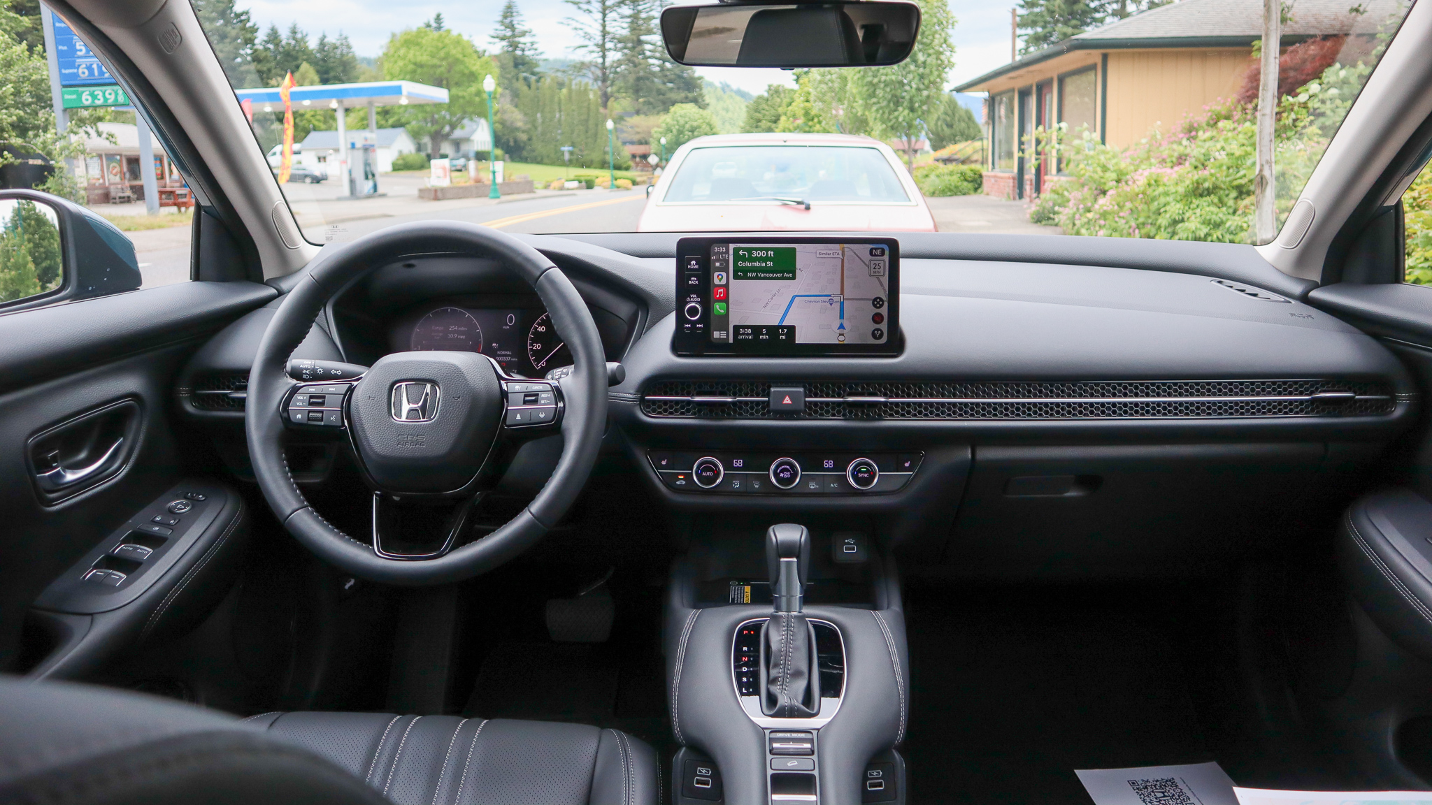 2023 Honda HR-V dashboard dead on front