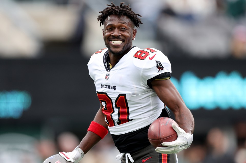 Brown ran to the Bucs locker room shirtless during the middle of a game against the Jets