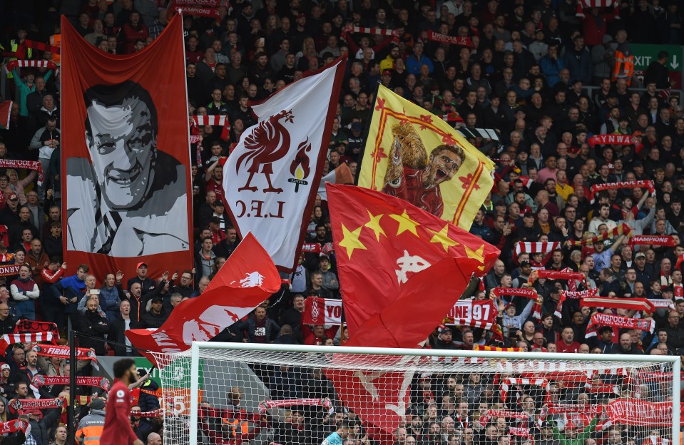 Bunting dreams of showing off a World Darts Championship trophy in front of the Kop