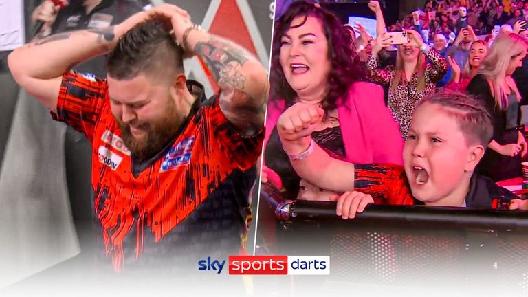 Michael Smith winning moment