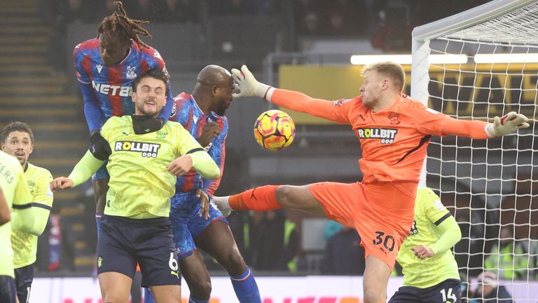 Trevoh Chalobah heads in Crystal Palace's equaliser against Southampton