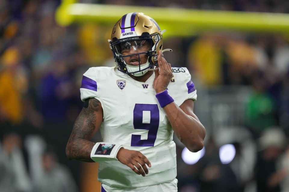 The rookie bounced back from injuries to star with the Huskies