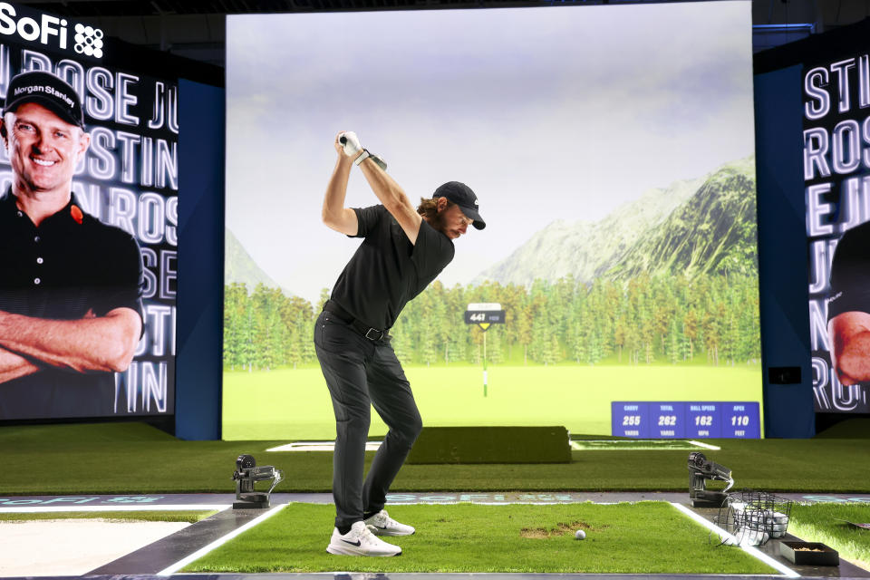 Tommy Fleetwood of Los Angeles Golf Club warms up before a recent match. (Megan Briggs/TGL via Getty Images)