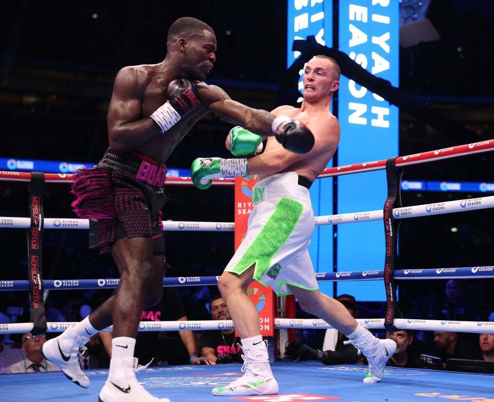 Boxing match between Willy Hutchinson and Joshua Buatsi.