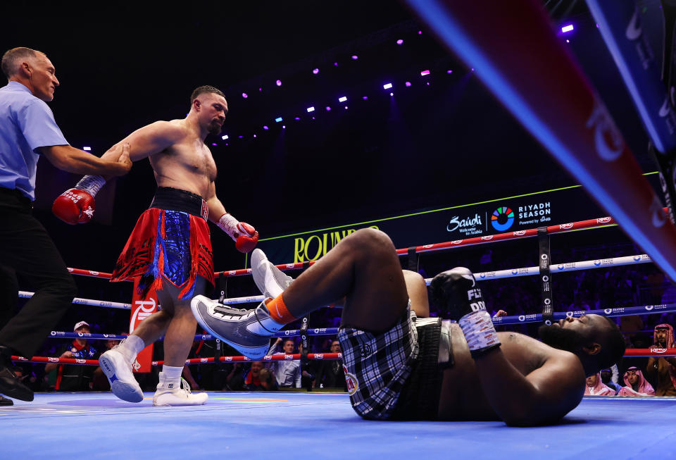 RIYADH, SAUDI ARABIA - FEBRUARY 22: Joseph Parker knocks out Martin Bakole during the WBO Interim World Heavyweight title fight between Martin Bakole and Joseph Parker as part of Beterbiev v Bivol 2: The Last Crescendo at Kingdom Arena on February 22, 2025 in Riyadh, Saudi Arabia. (Photo by Richard Pelham/Getty Images)