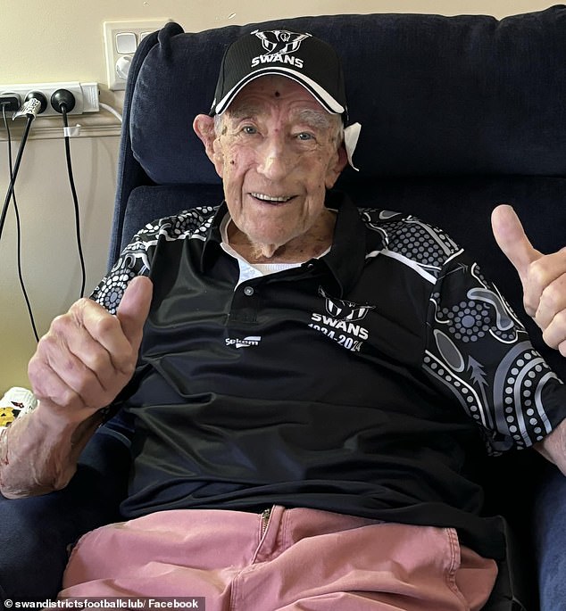 Slater was a diehard Swans Districts supporter right until the very end of his long life