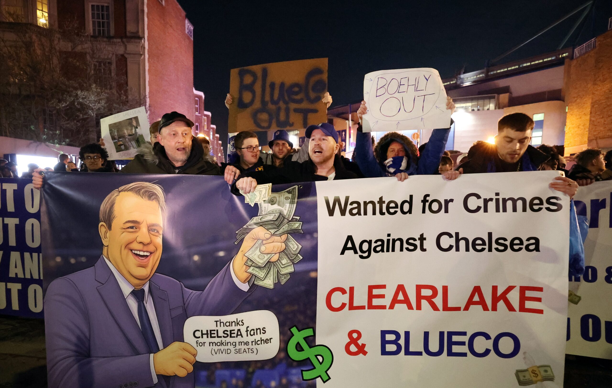 The match was preceded by protests from Chelsea fans against the club’s owners