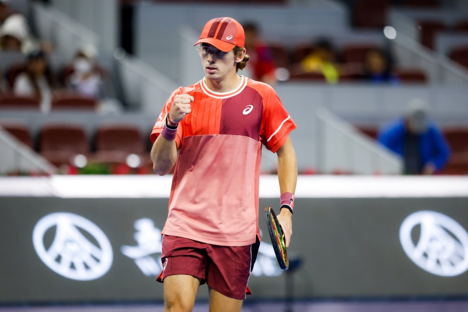 De Minaur initially set out his objective to add more muscle to his frame