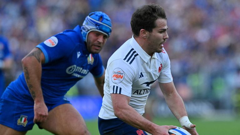 Antoine Dupont scored twice as France bounced back from defeat to England last time out