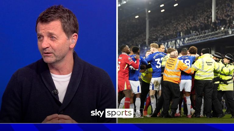 Tim Sherwood believes Everton&#39;s dramatic late equaliser has kept the title race alive, with leaders Liverpool now seven points clear of closest challengers Arsenal.