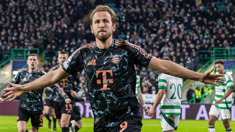 GLASGOW, SCOTLAND - FEBRUARY 12: Bayern Munich's Harry Kane celebrates after scoring to make it 2-0 during the UEFA Champions League 2024/25 League Knockout Play-off first leg match between Celtic and FC Bayern Munich at Celtic Park, on February 12, 2025, in Glasgow, Scotland.  (Photo by Alan Harvey / SNS Group)