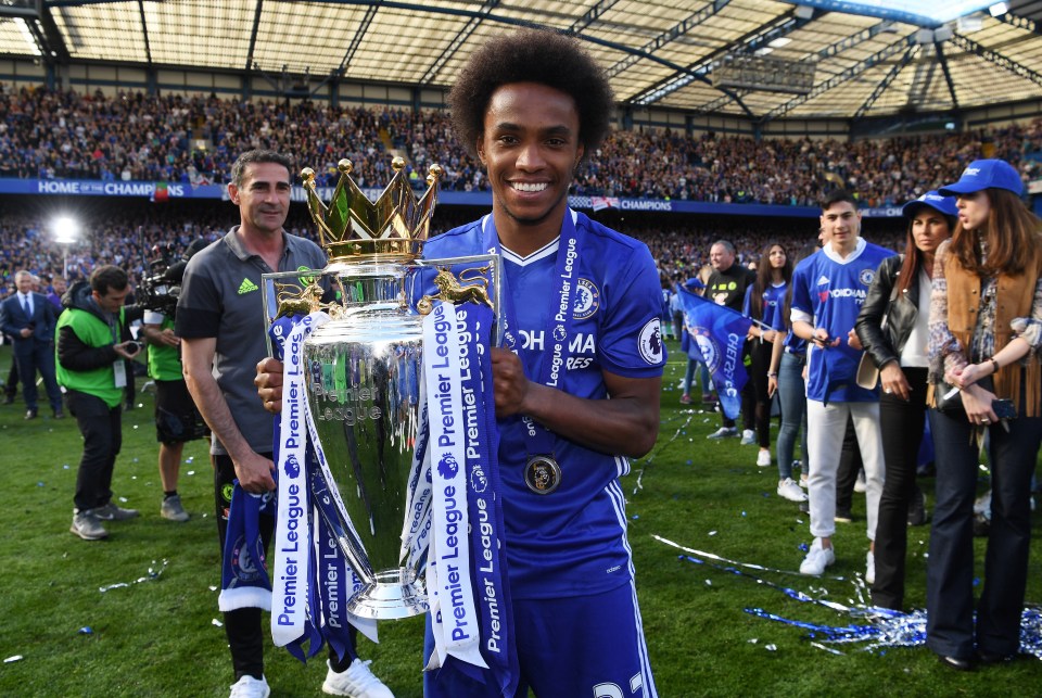 The Brazilian previously won the Premier League with Chelsea in 2015 and 2017