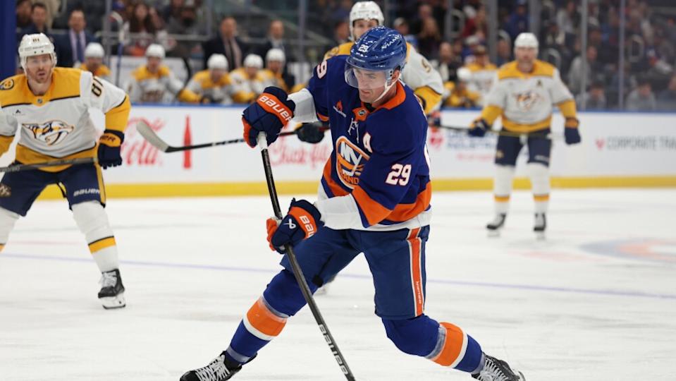 NHL: Nashville Predators at New York Islanders