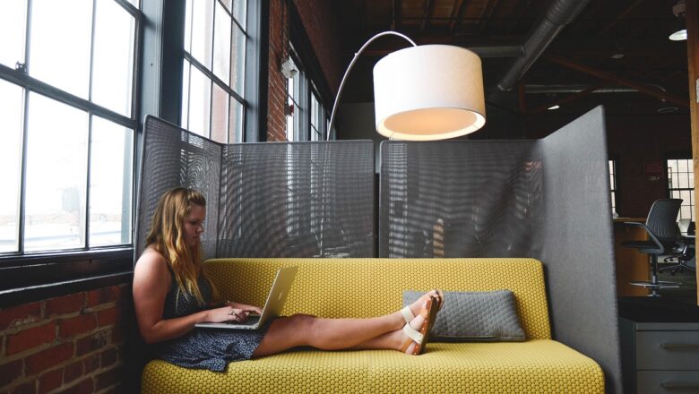 The Hybrid Hustle: Balancing Autonomy And Office Life